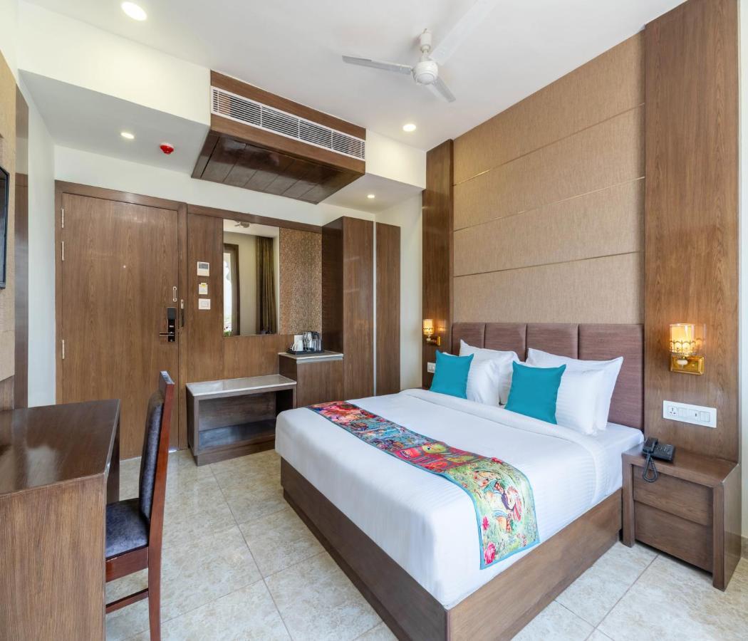 Hotel Pandora Grand, Udaipur- Nestled In Nature Wrapped In Luxury Eksteriør billede